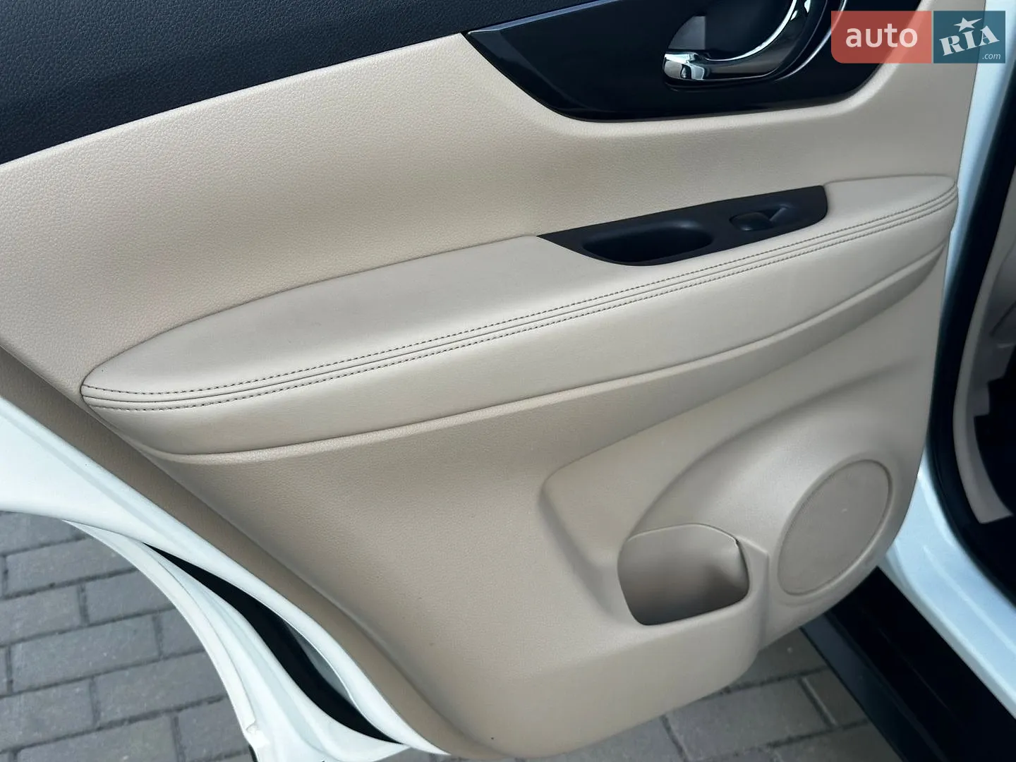 2018 Nissan Rogue - мініатюра 27