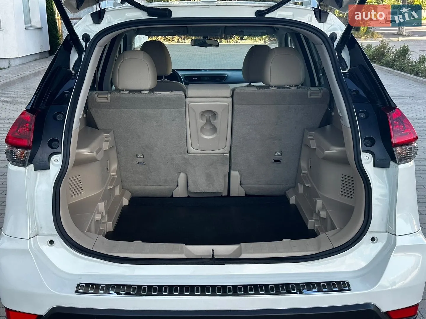 2018 Nissan Rogue - мініатюра 38