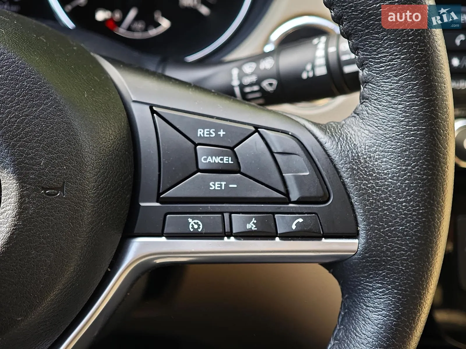 2019 Nissan Rogue - мініатюра 31