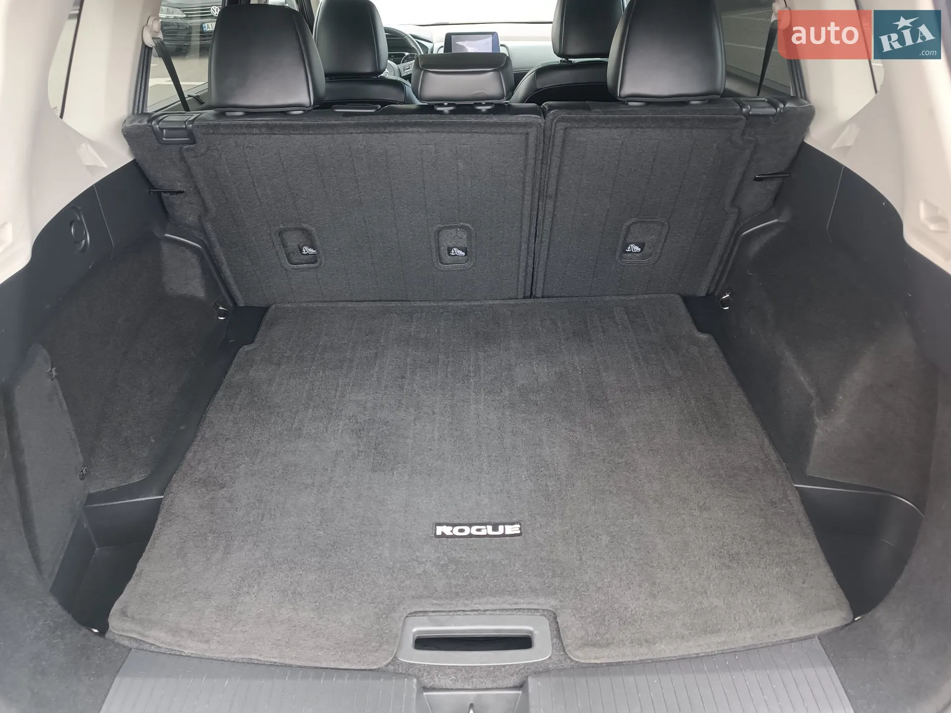2021 Nissan Rogue - мініатюра 8