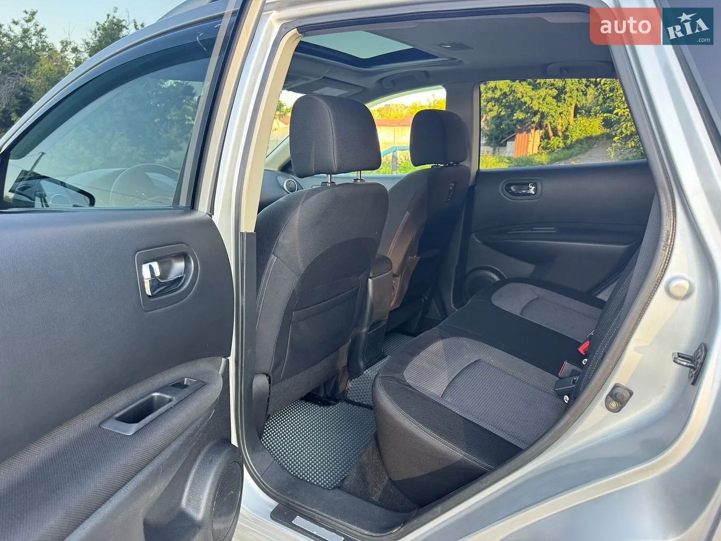 2011 Nissan Rogue - мініатюра 24