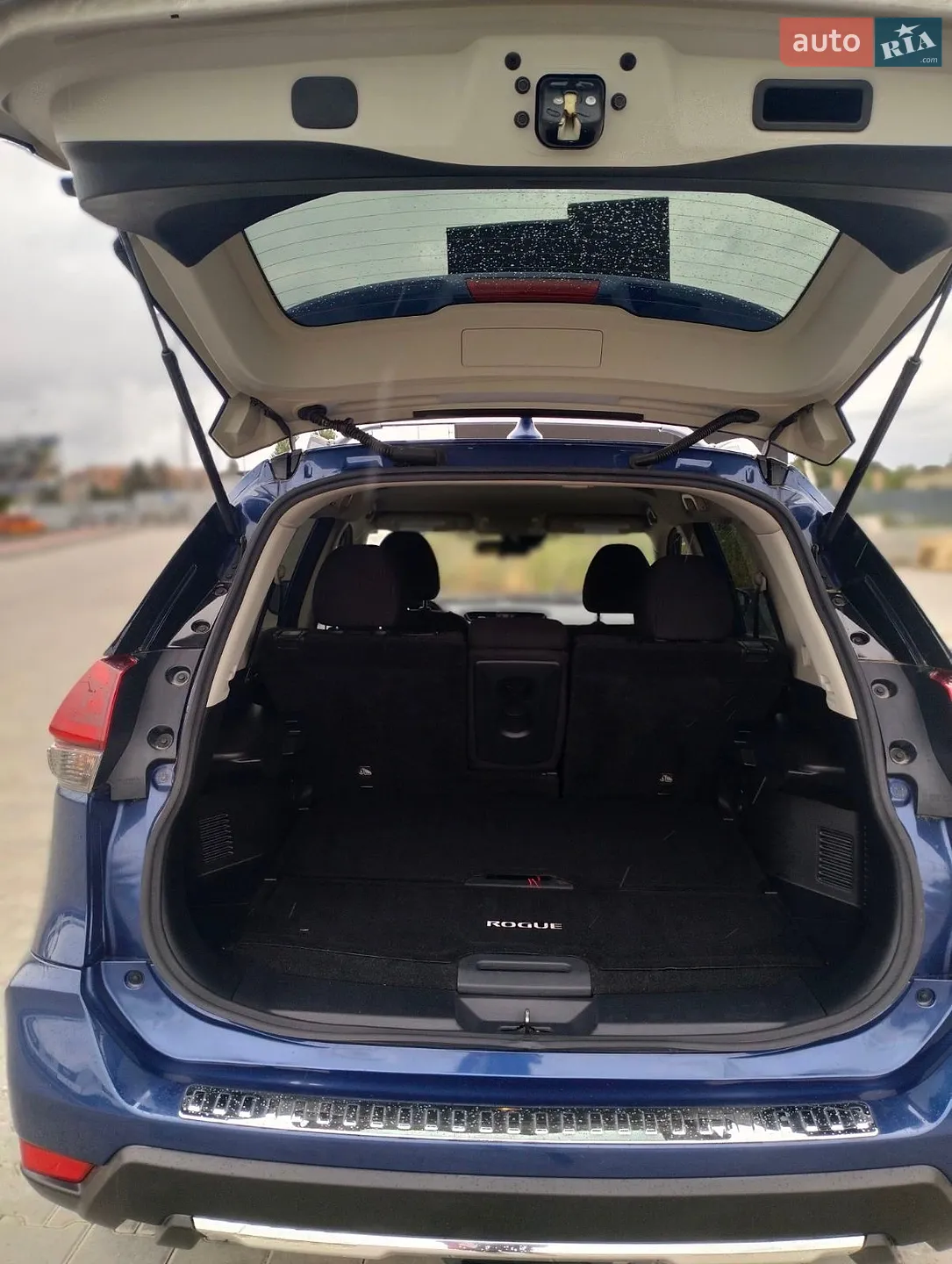 2019 Nissan Rogue - мініатюра 3