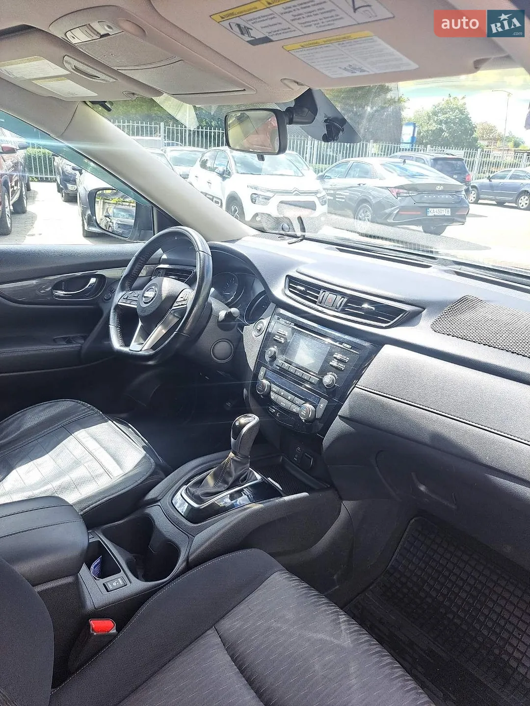 2017 Nissan Rogue - мініатюра 24