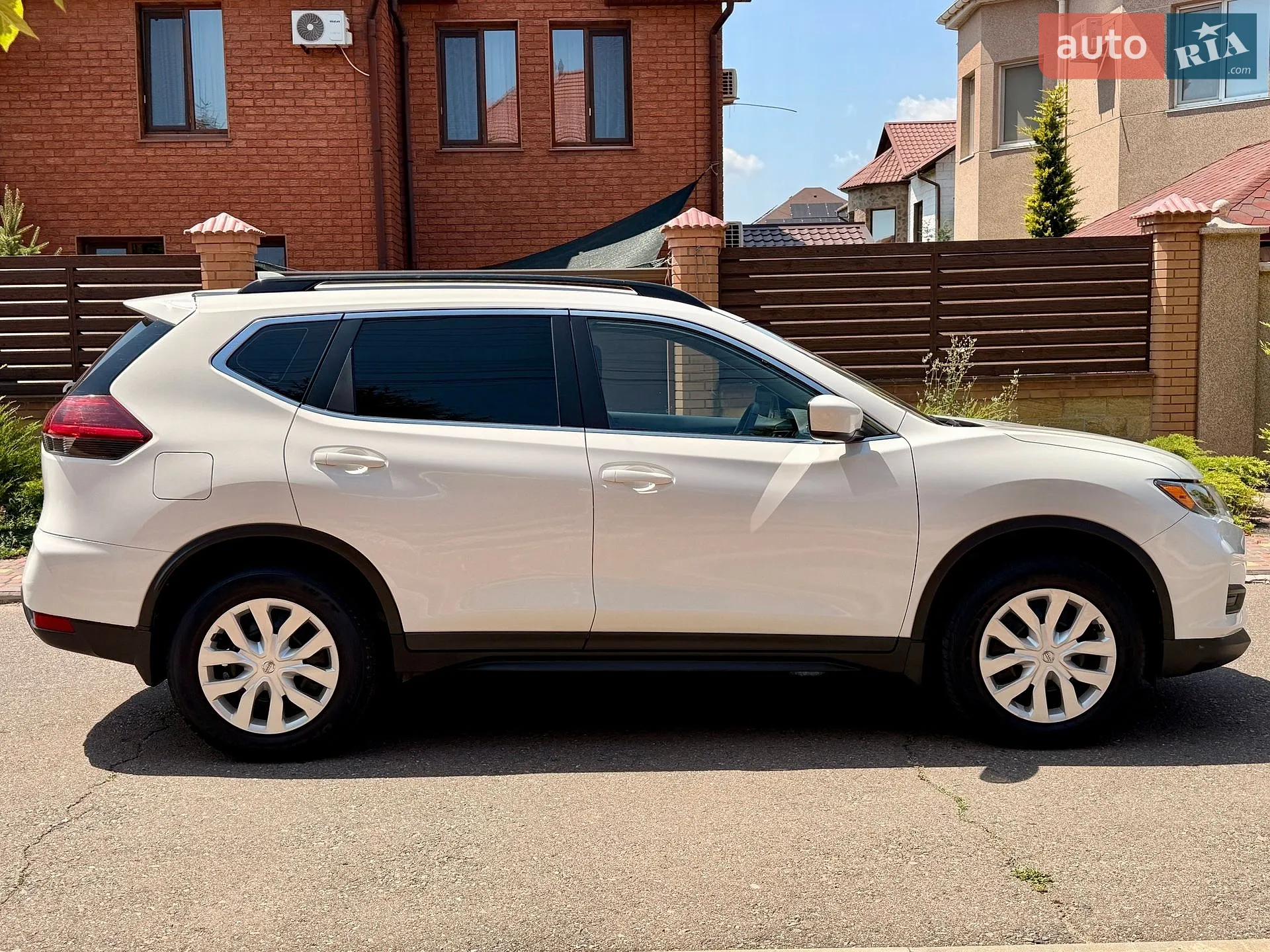 2018 Nissan Rogue - мініатюра 4