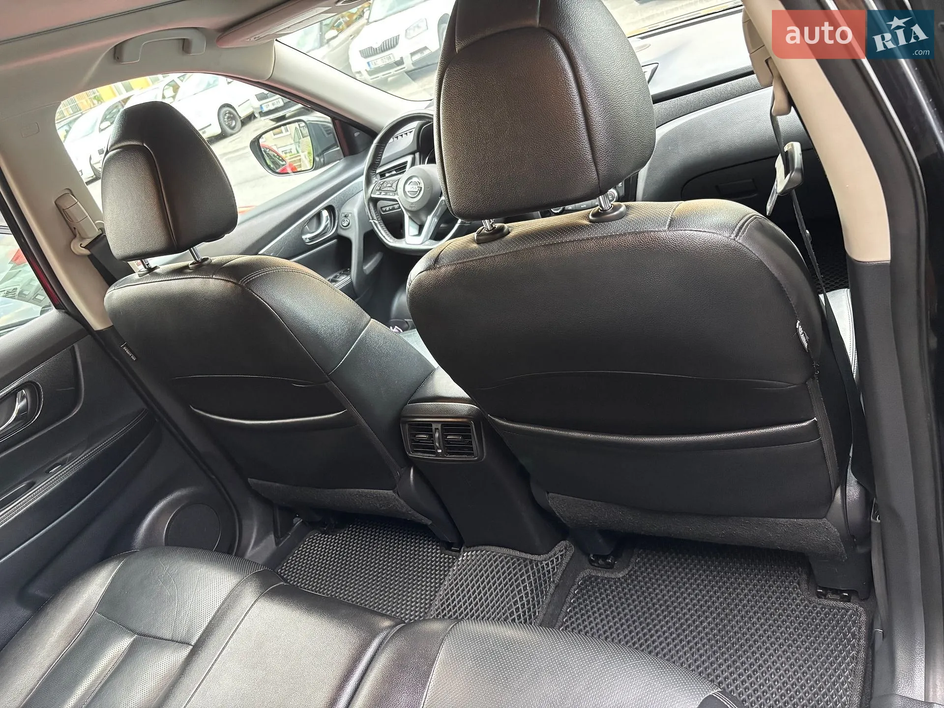 2016 Nissan Rogue - мініатюра 29