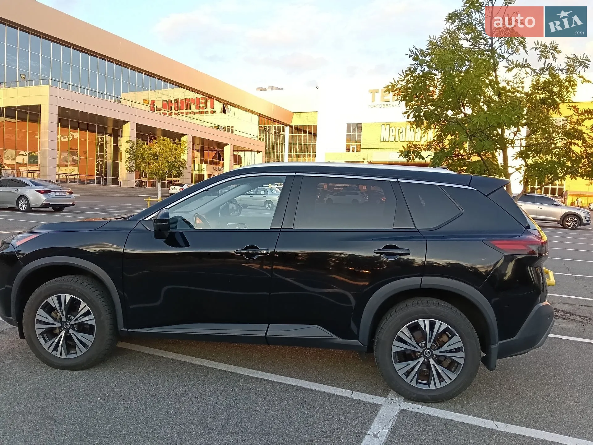 2020 Nissan Rogue - мініатюра 3