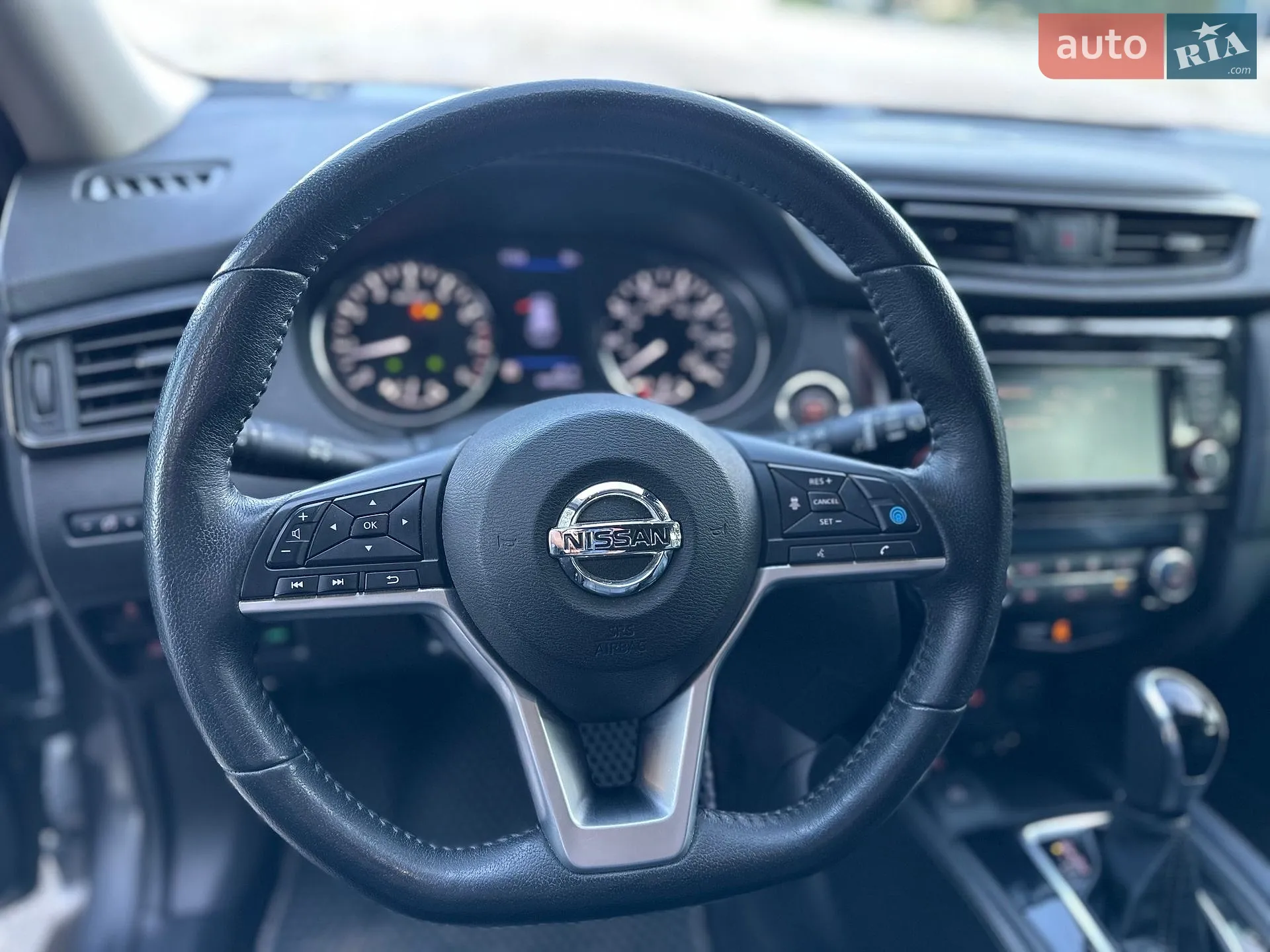 2018 Nissan Rogue - мініатюра 9