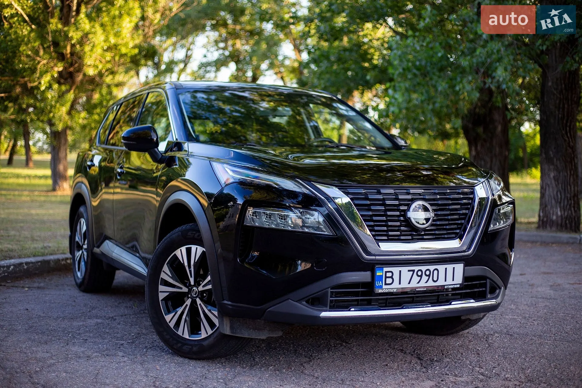 2020 Nissan Rogue - мініатюра 3