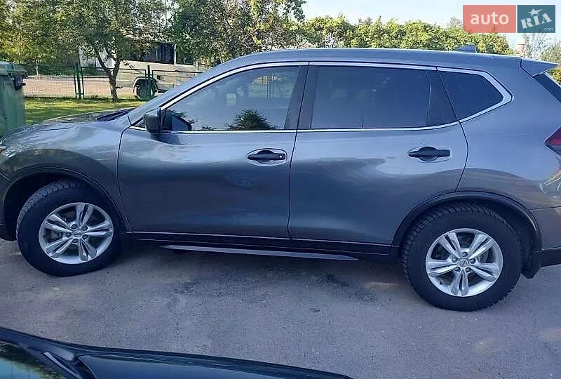 2018 Nissan Rogue - мініатюра 4