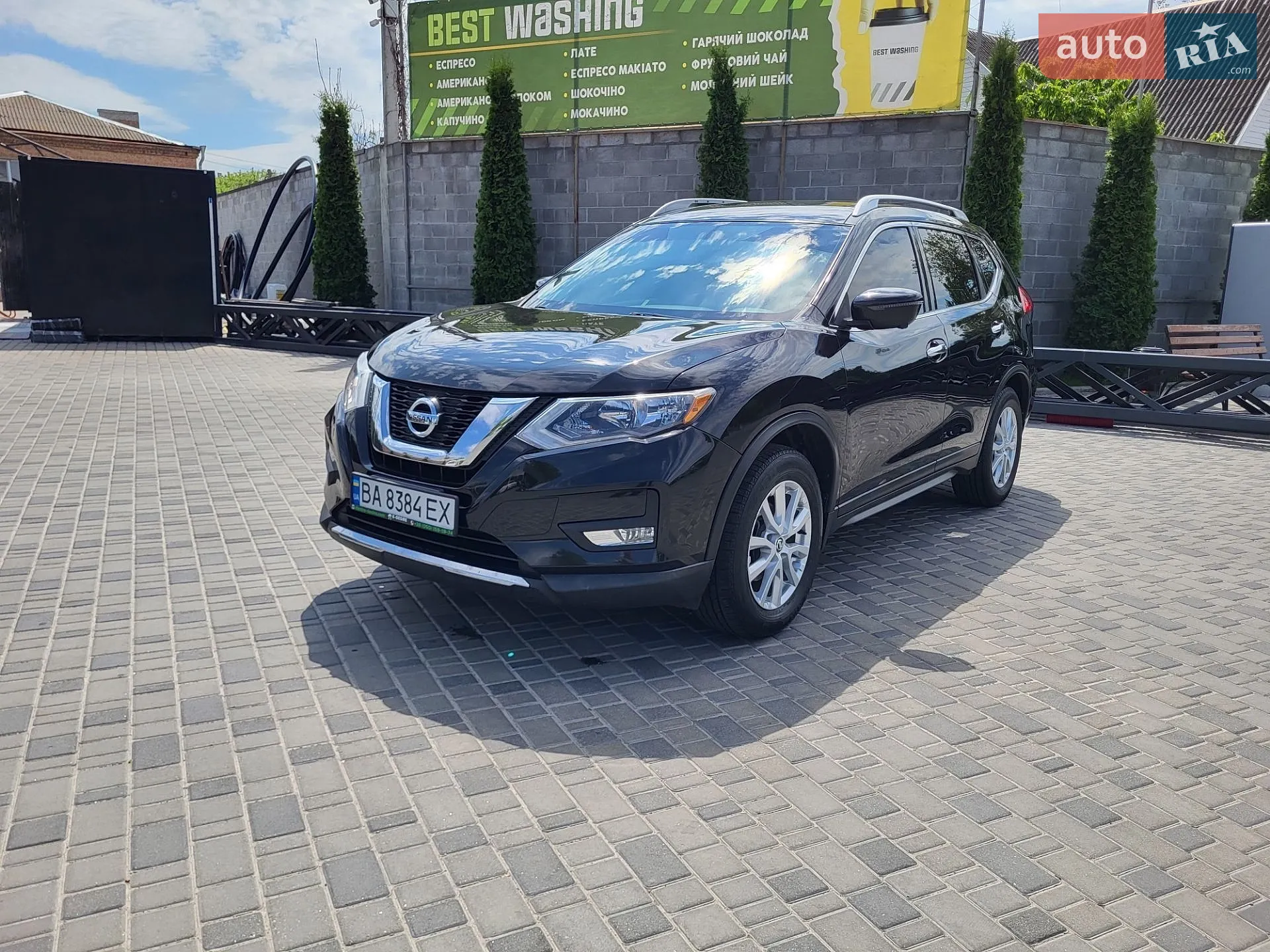 2017 Nissan Rogue - фото 1