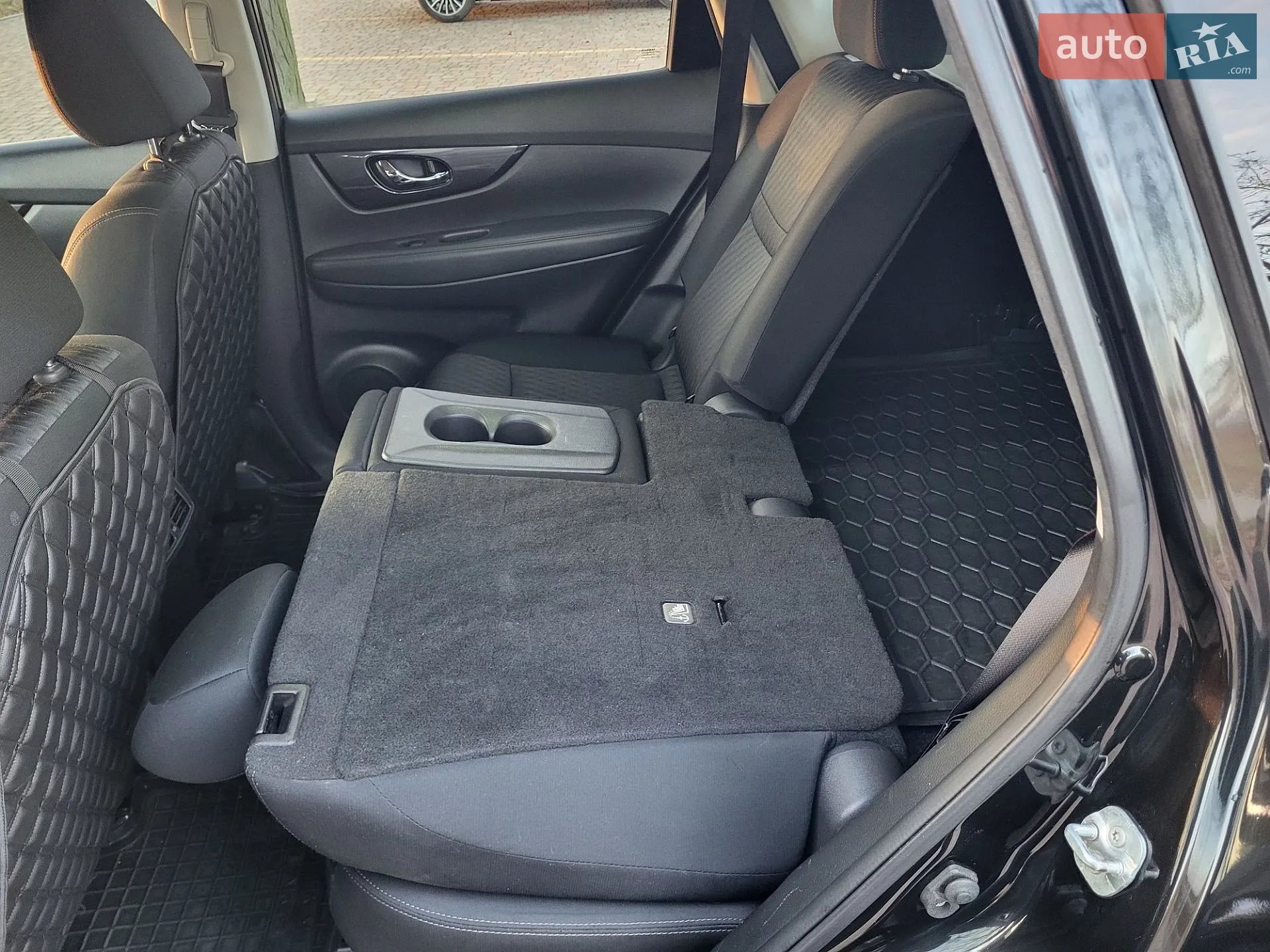 2017 Nissan Rogue - мініатюра 19