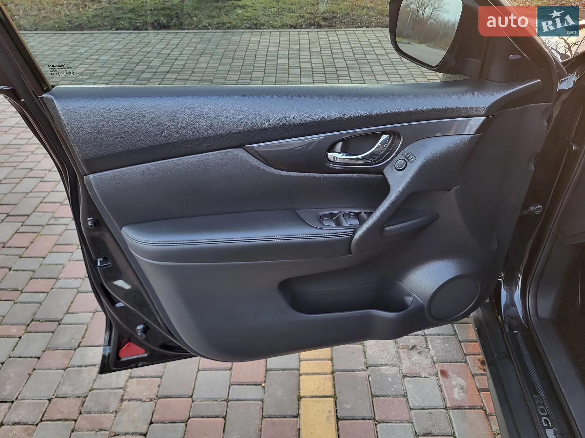 2017 Nissan Rogue - мініатюра 18