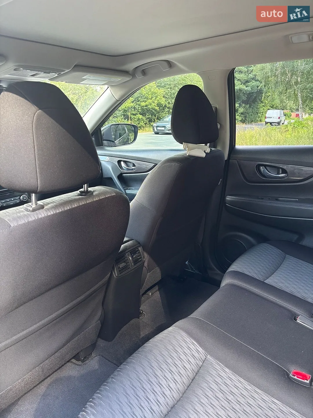 2019 Nissan Rogue - мініатюра 12