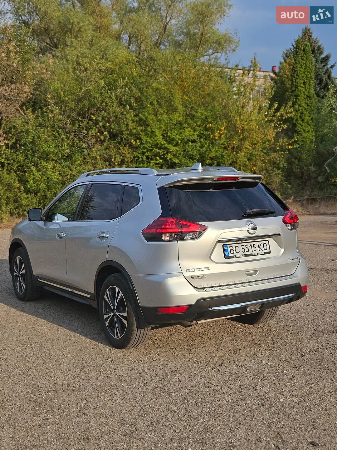 2017 Nissan Rogue - мініатюра 3