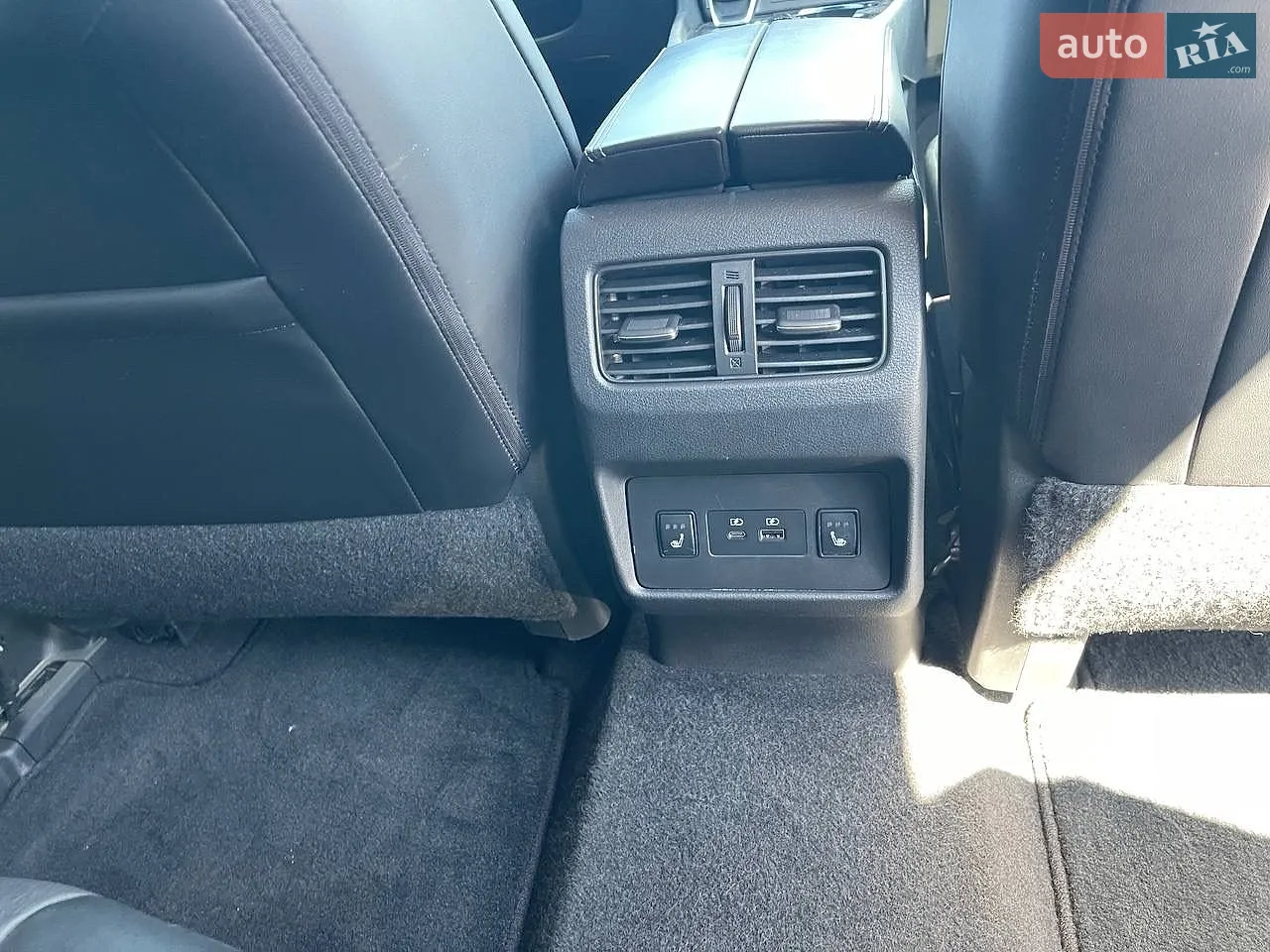 2020 Nissan Rogue - мініатюра 16