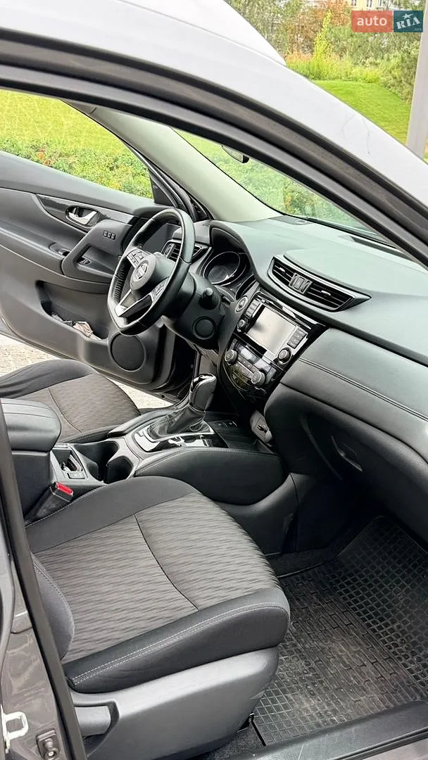 2019 Nissan Rogue - мініатюра 13