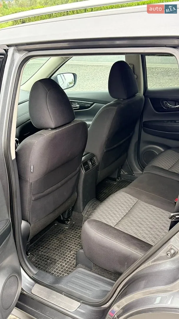 2019 Nissan Rogue - мініатюра 14