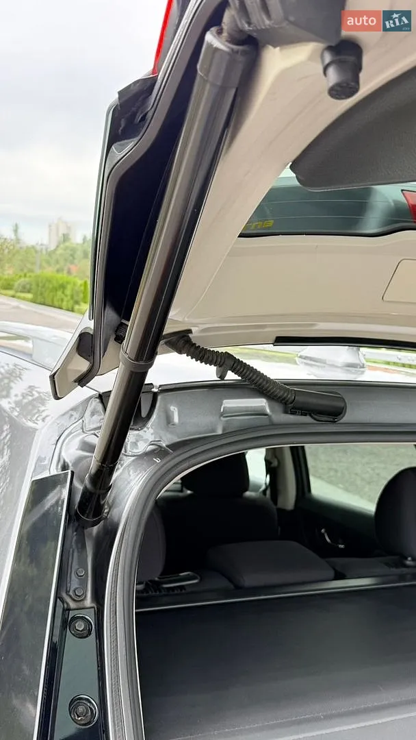 2019 Nissan Rogue - мініатюра 20