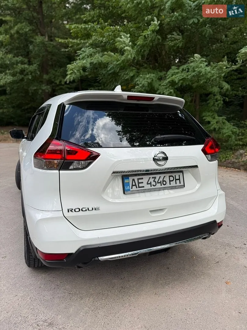 2018 Nissan Rogue - мініатюра 8