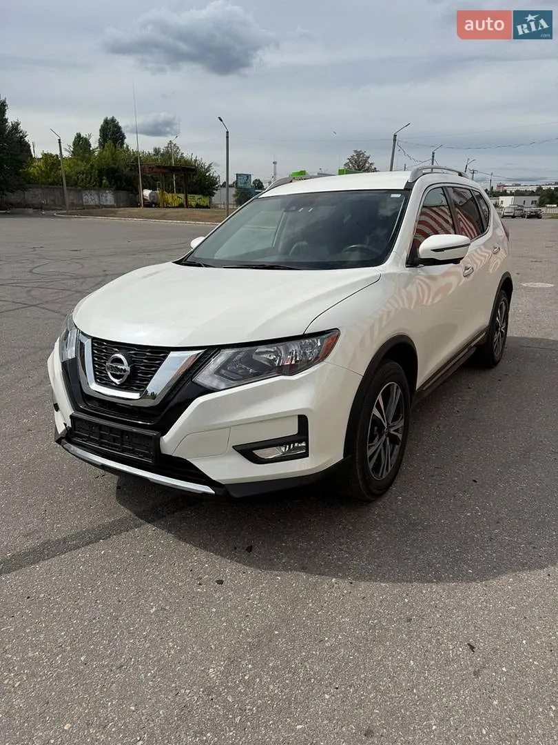 2017 Nissan Rogue - мініатюра 3