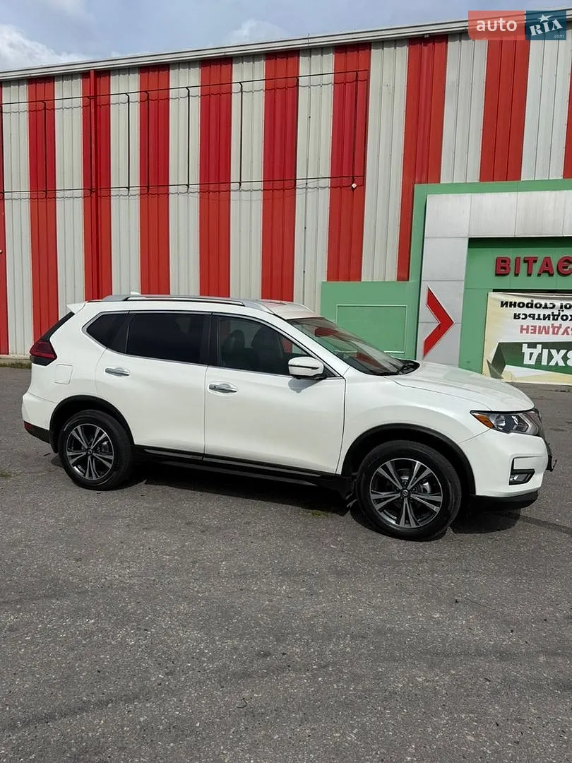 2017 Nissan Rogue - мініатюра 5