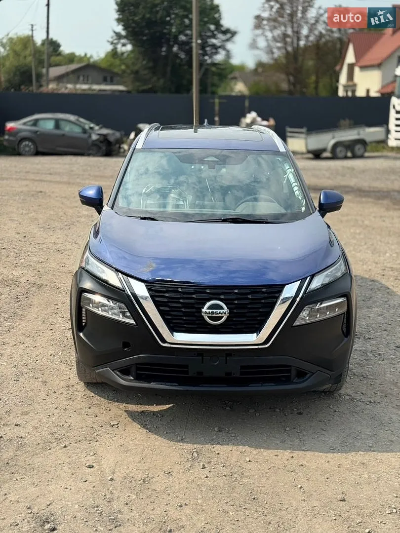 2021 Nissan Rogue - фото 1