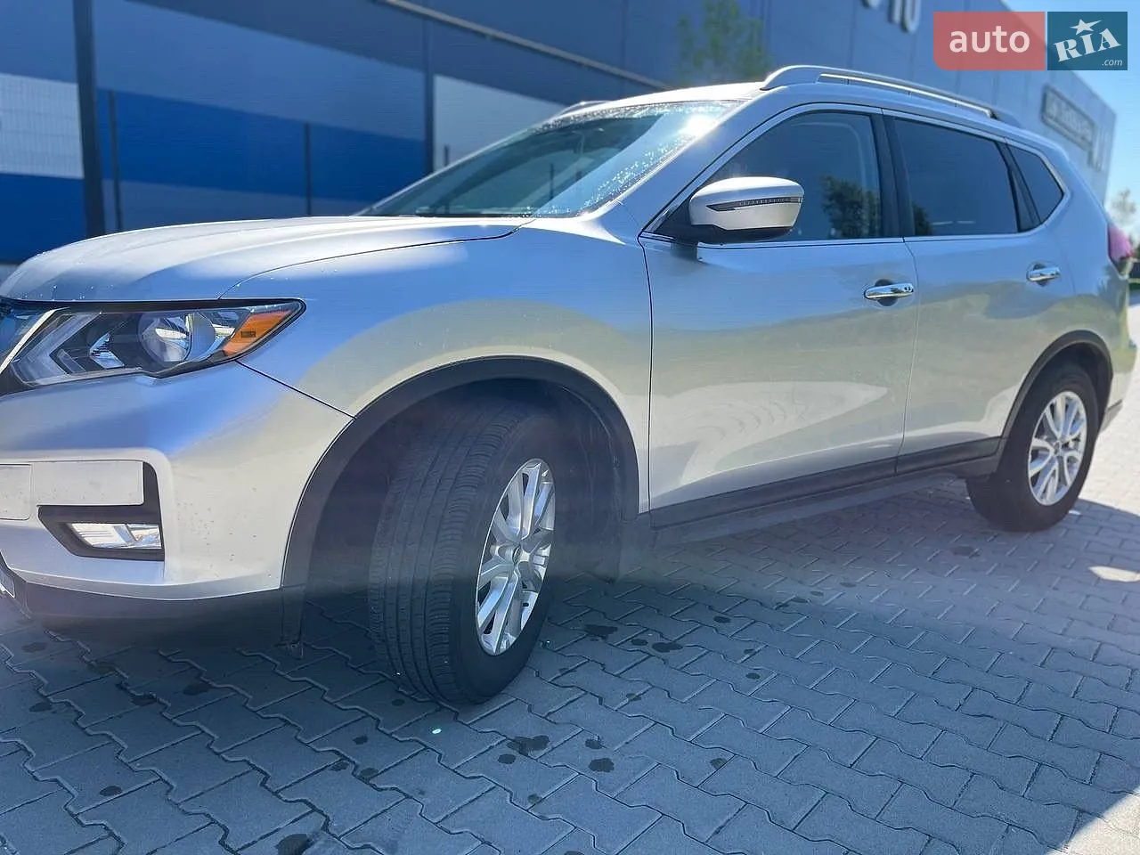 2016 Nissan Rogue - мініатюра 2