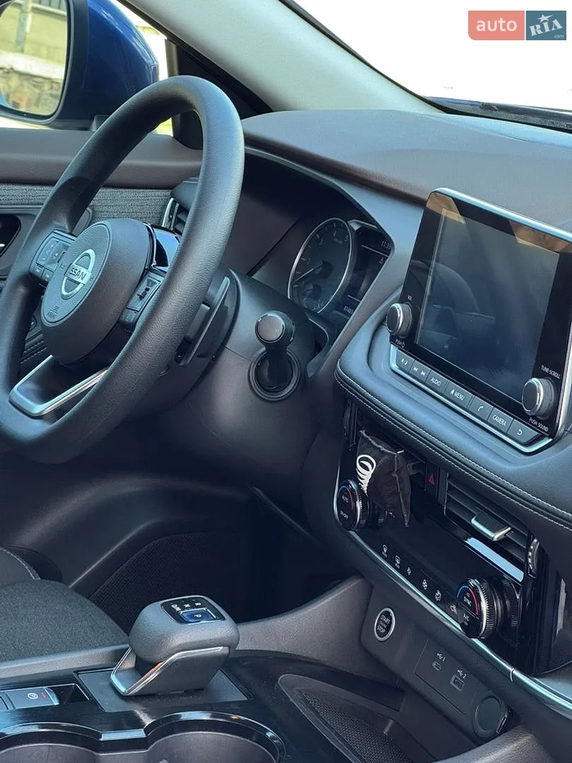 2021 Nissan Rogue - мініатюра 13