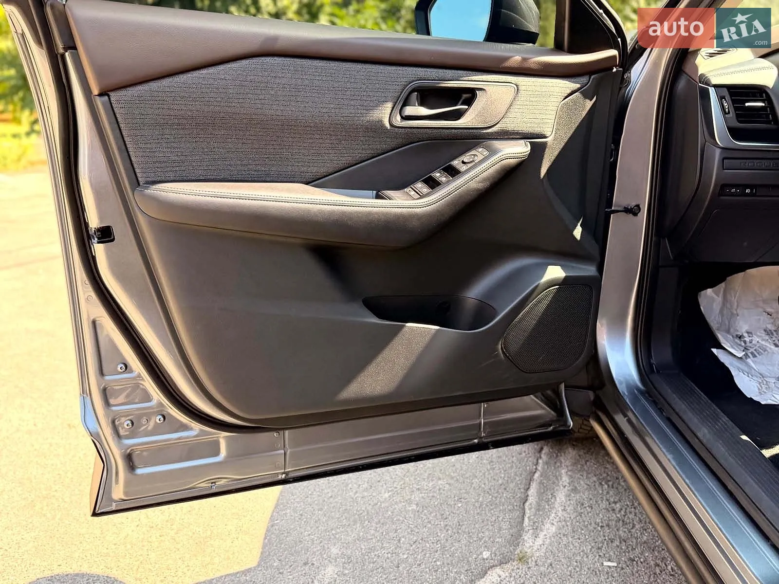 2021 Nissan Rogue - мініатюра 9