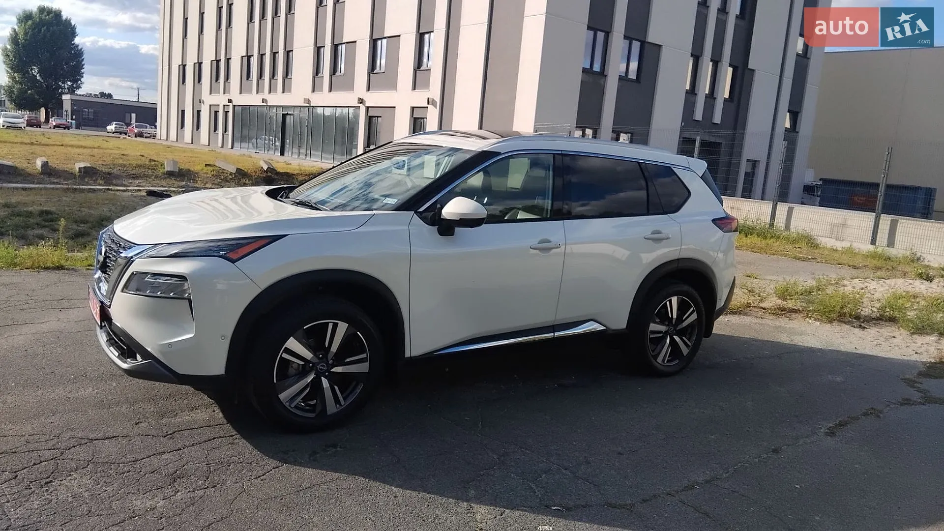2022 Nissan Rogue - мініатюра 15