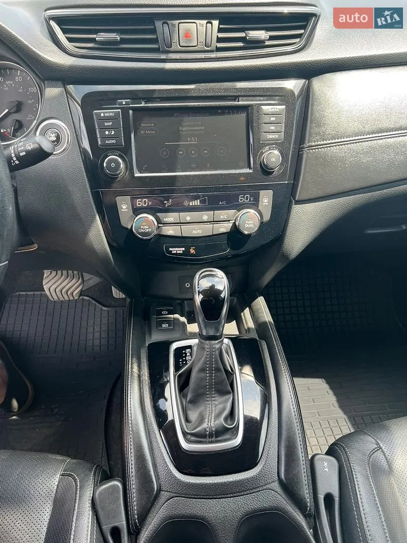 2019 Nissan Rogue - мініатюра 16