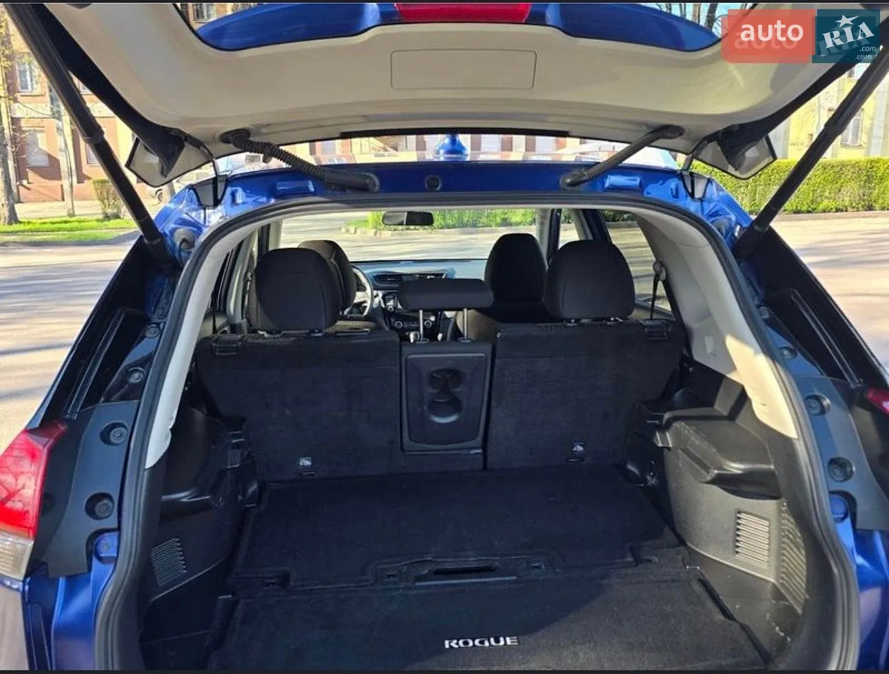 2017 Nissan Rogue - мініатюра 9