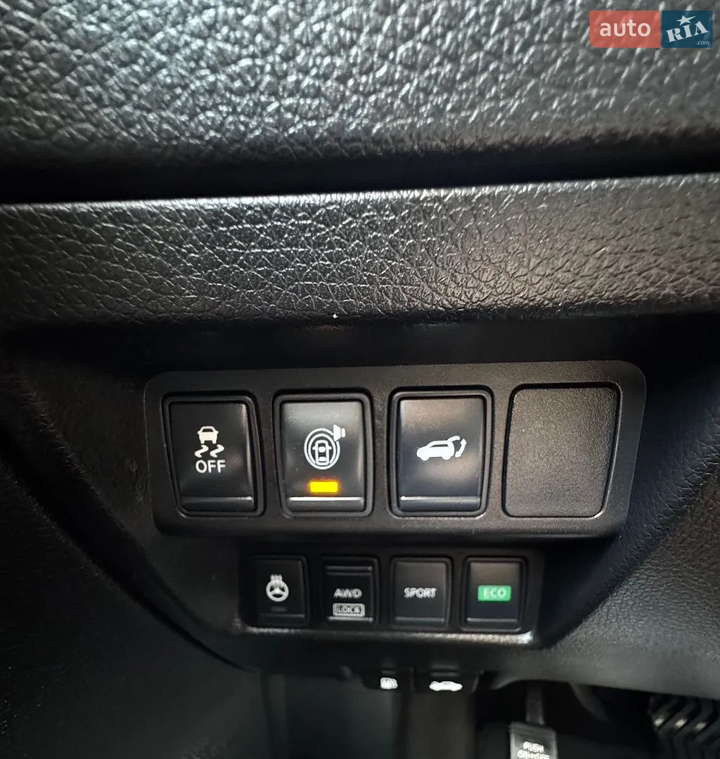 2017 Nissan Rogue - мініатюра 31