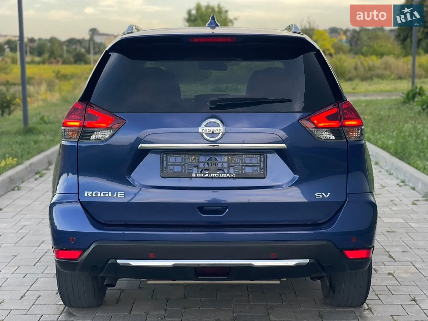 2018 Nissan Rogue - мініатюра 8