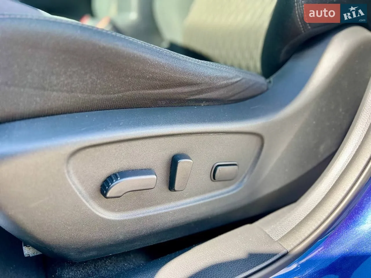 2018 Nissan Rogue - мініатюра 33