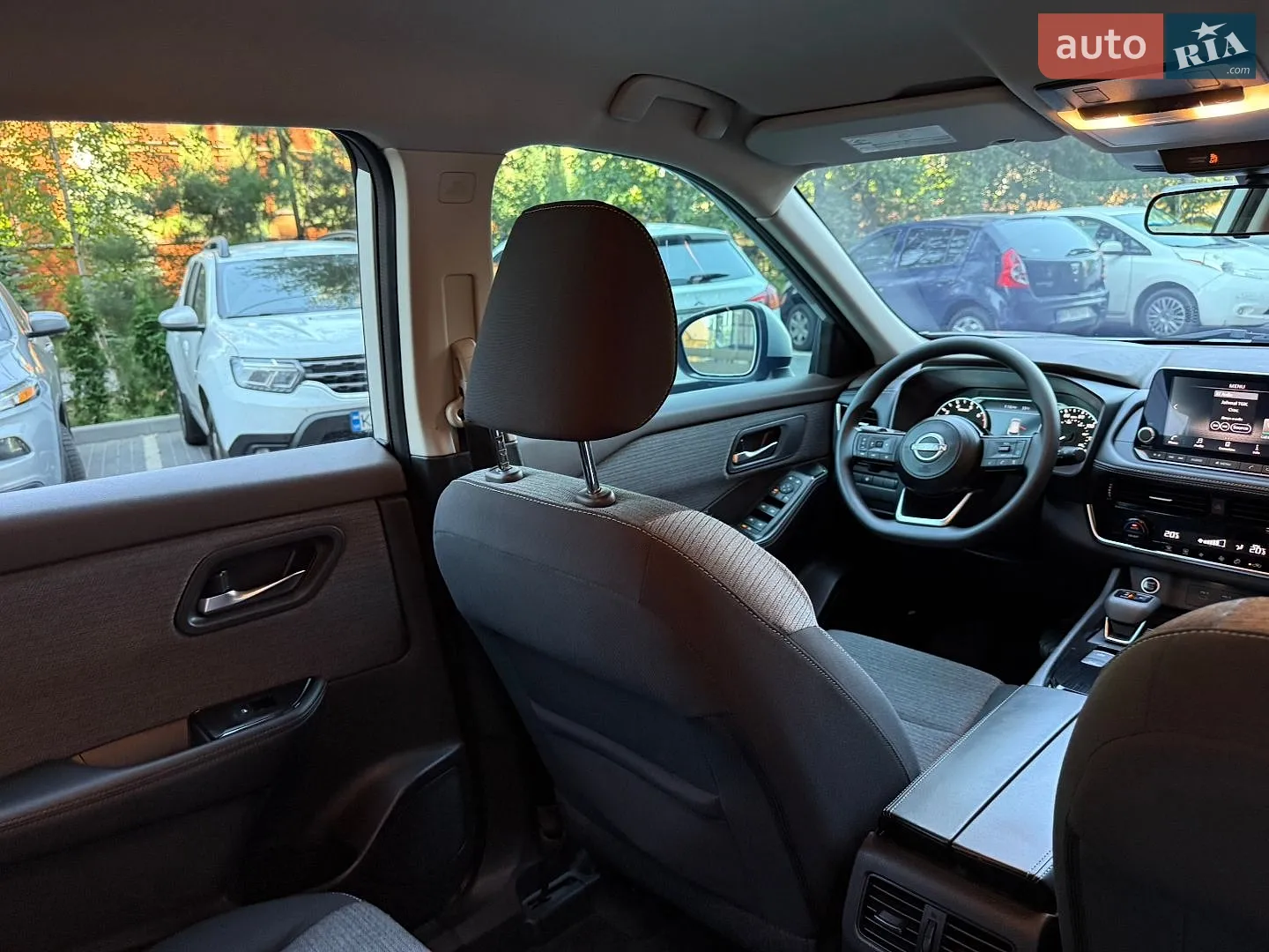2022 Nissan Rogue - мініатюра 25