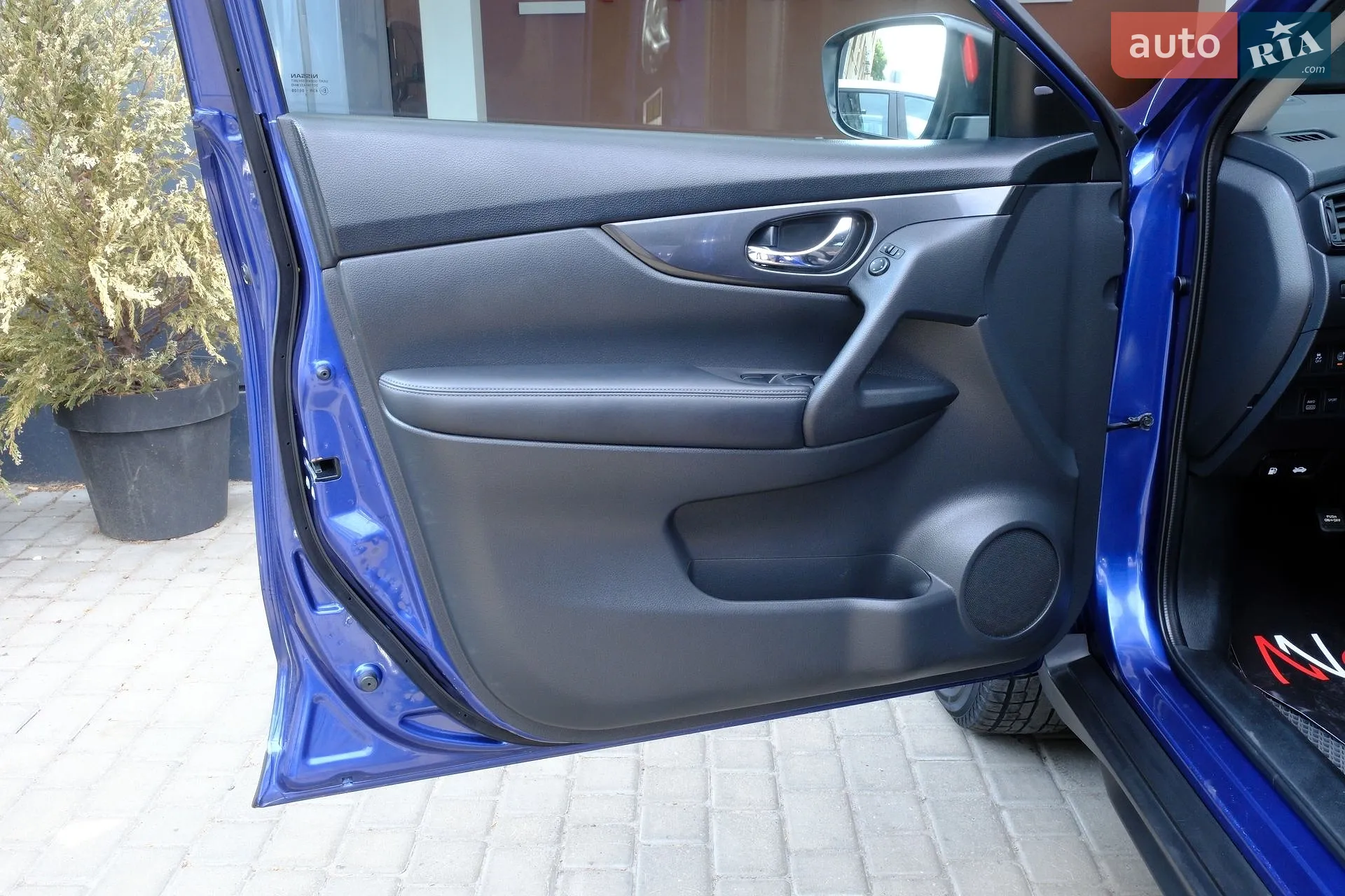 2016 Nissan Rogue - мініатюра 22