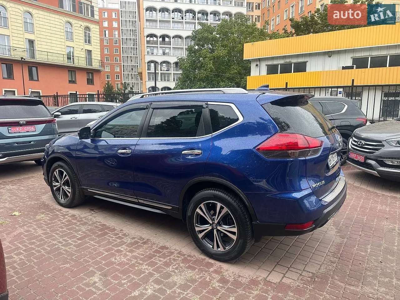 2017 Nissan Rogue - мініатюра 8