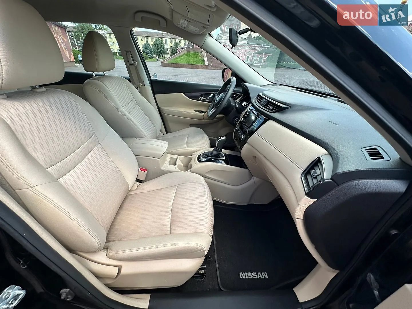 2017 Nissan Rogue - мініатюра 25
