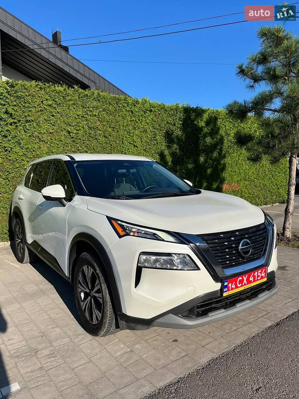 2021 Nissan Rogue - мініатюра 2