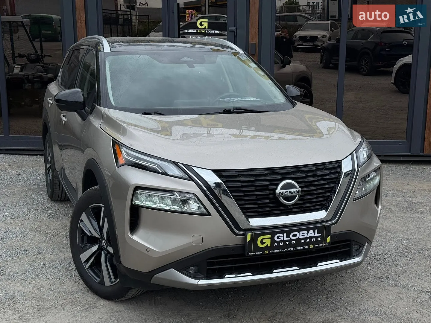 2020 Nissan Rogue - мініатюра 2