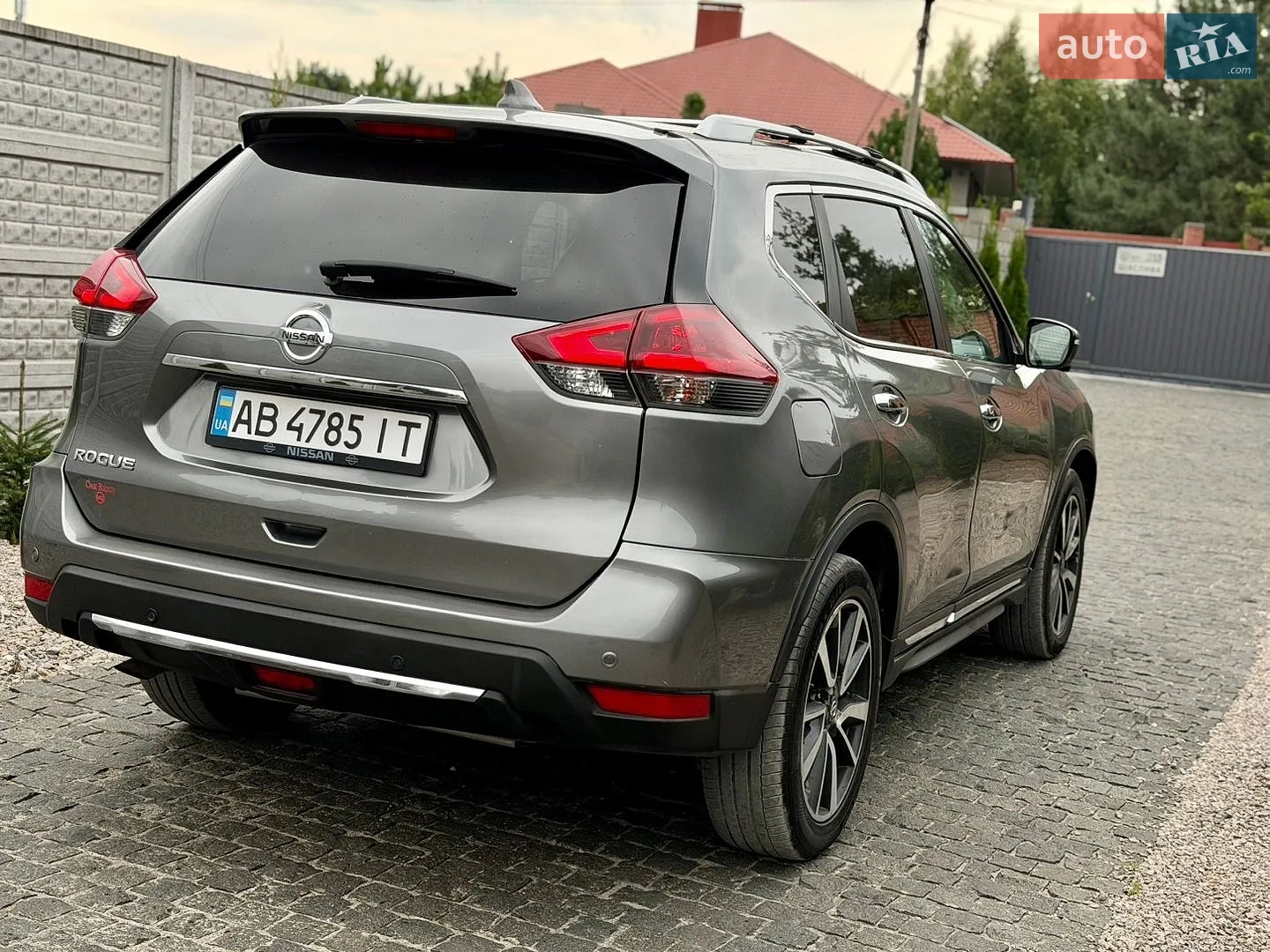 2018 Nissan Rogue - мініатюра 4