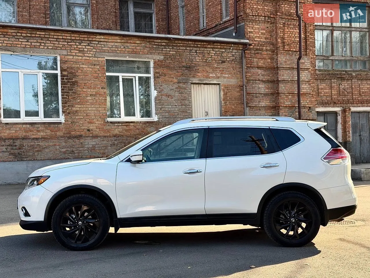 2016 Nissan Rogue - мініатюра 9