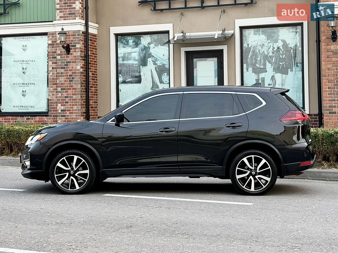 2019 Nissan Rogue - мініатюра 3
