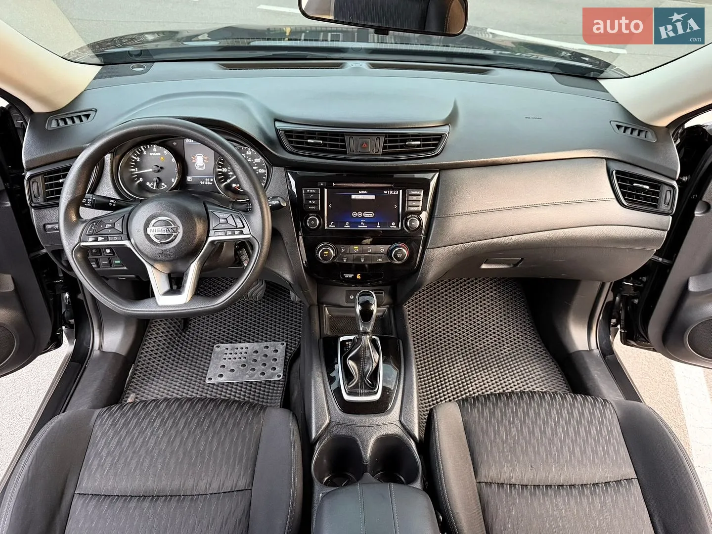 2019 Nissan Rogue - мініатюра 8