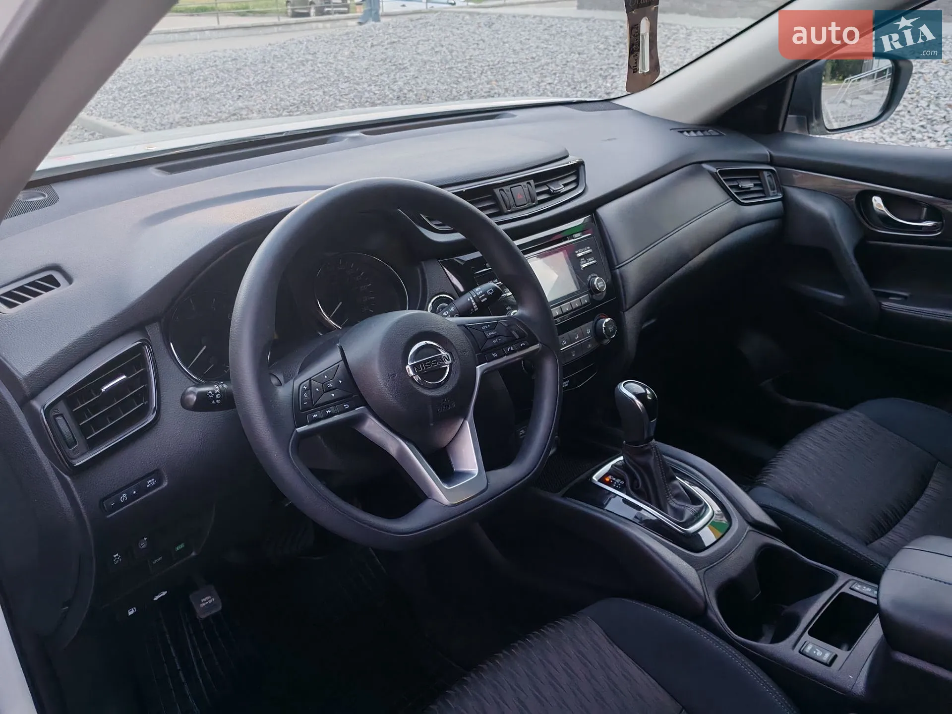 2017 Nissan Rogue - мініатюра 21