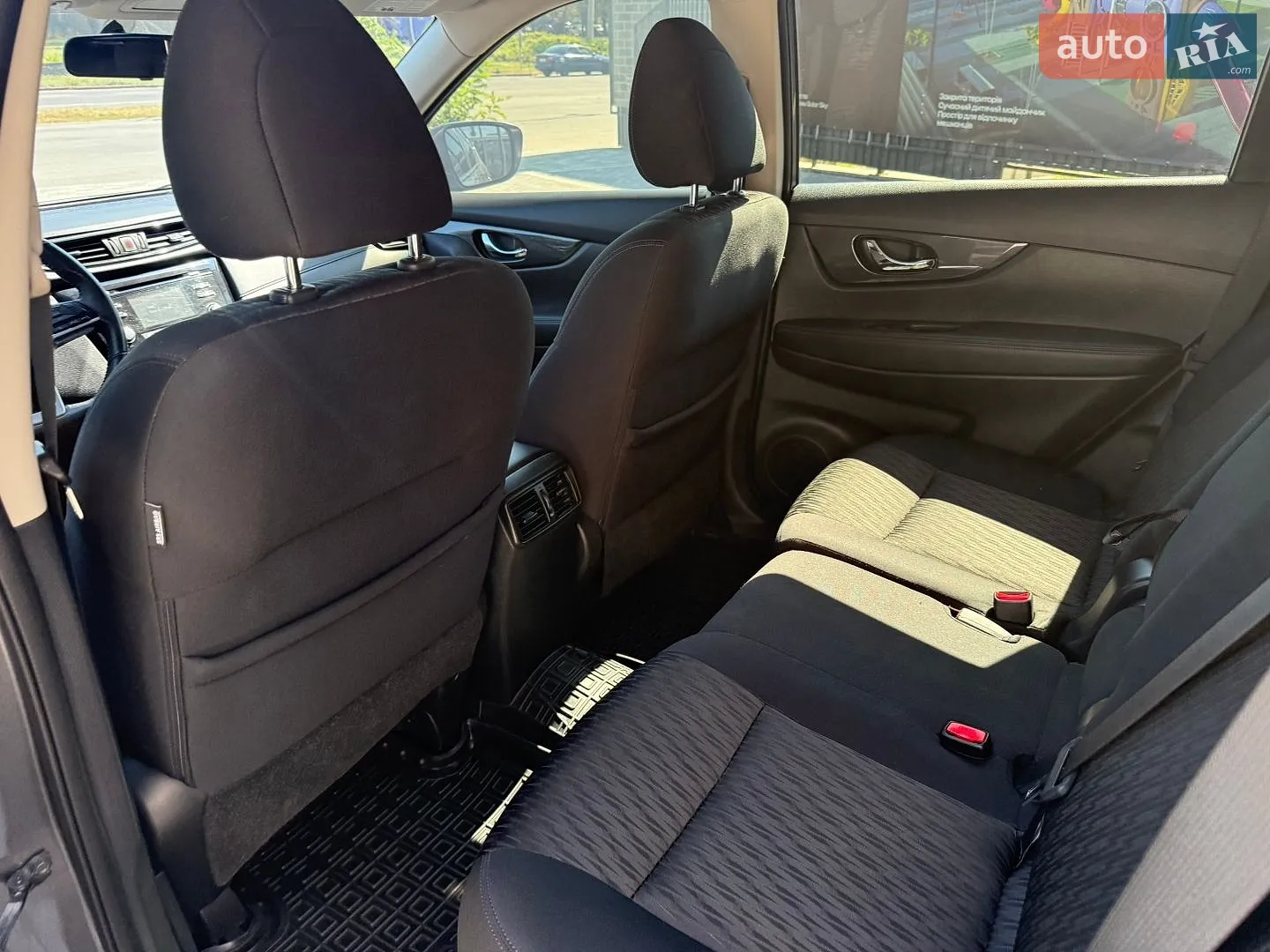 2017 Nissan Rogue - мініатюра 35