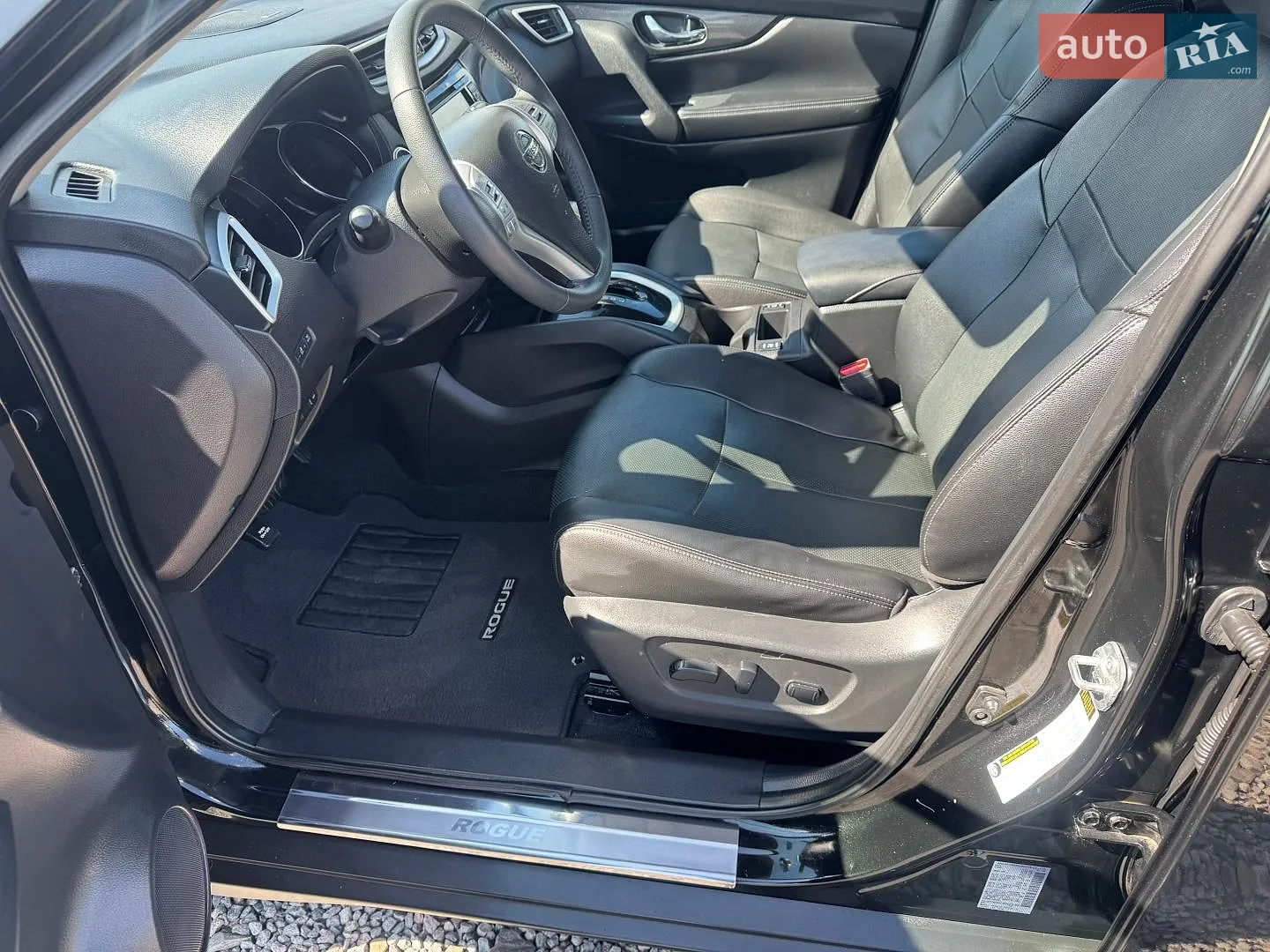 2016 Nissan Rogue - мініатюра 37