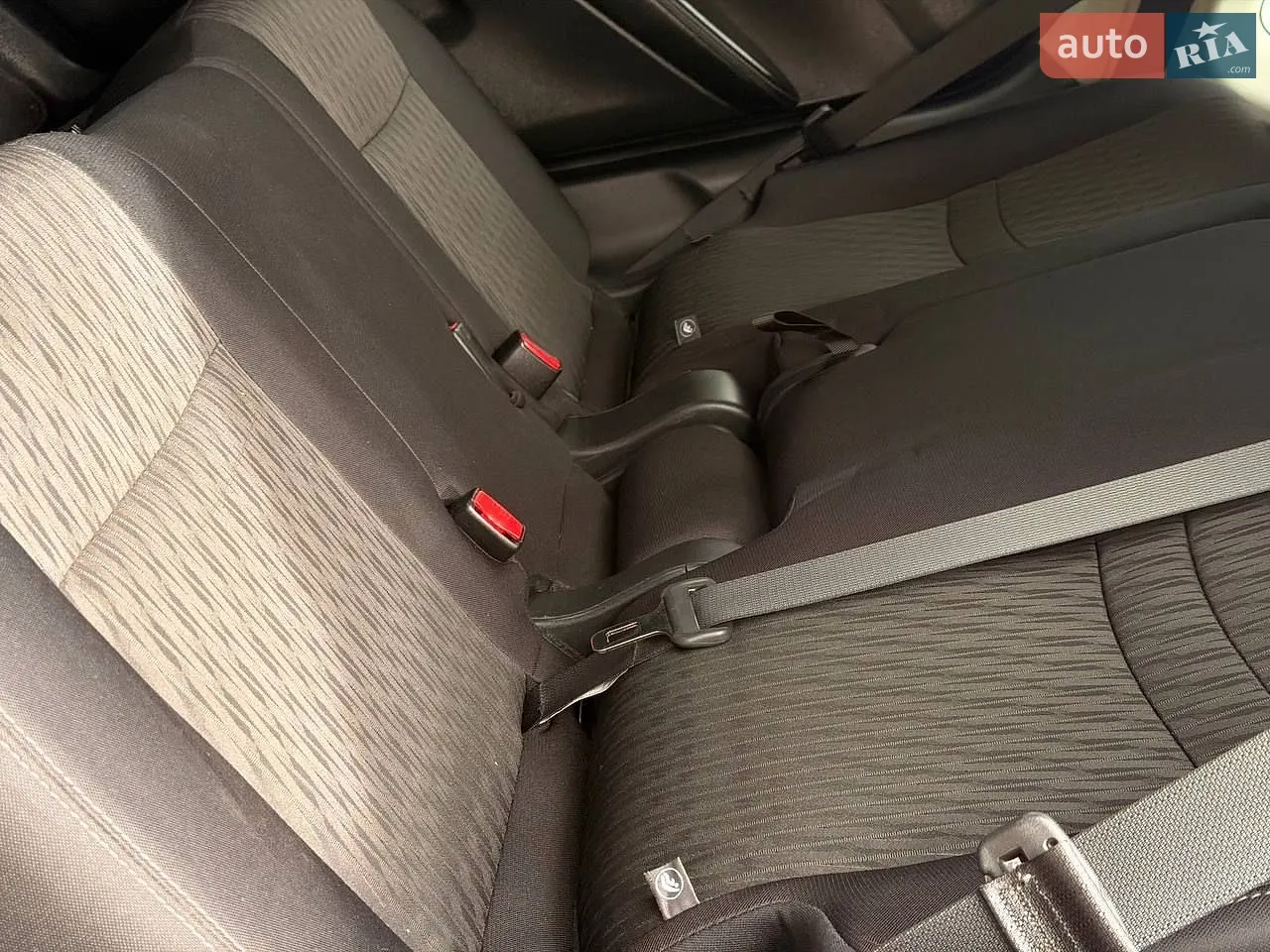 2019 Nissan Rogue - мініатюра 29