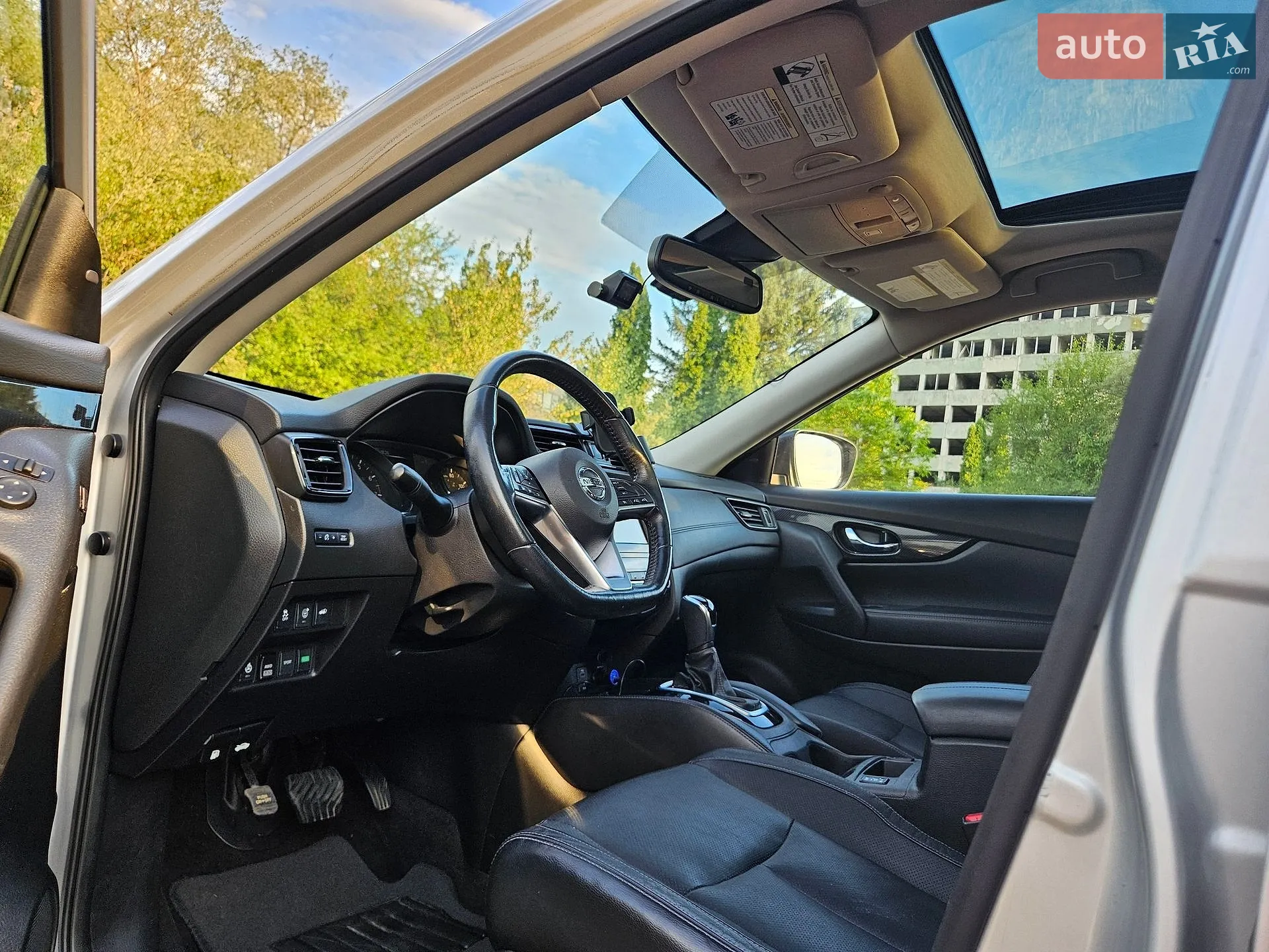 2017 Nissan Rogue - мініатюра 10